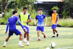 Bóng đá Khánh Hòa: Sẵn sàng cho mùa giải mới