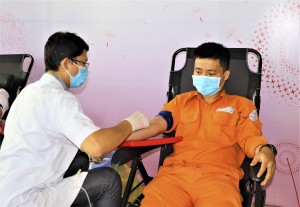 Công ty Cổ phần Điện lực Khánh Hòa đã tham gia hiến gần 1.700 đơn vị máu