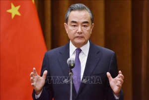 Ngoại trưởng Trung Quốc tuyên bố Bắc Kinh không ngại đối đầu với Mỹ