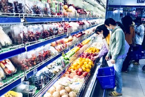 Các siêu thị, cửa hàng bách hóa ở Nha Trang: Kích cầu tiêu dùng