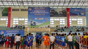 26 đội bóng tranh tài Giải bóng đá Futsal học sinh phổ thông tỉnh Khánh Hòa