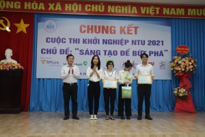 Trường Đại học Nha Trang: Chung kết Cuộc thi "Ý tưởng khởi nghiệp 2021"