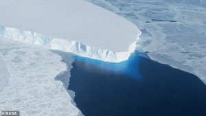 Sông băng 'Ngày tận thế' tan nhanh chưa từng thấy, nguy cơ dâng nước biển cao 3 mét
