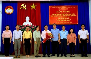 Mặt trận phường Lộc Thọ ra mắt Mô hình "Tổ tư vấn pháp luật"