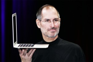 MacBook Air - từ hoài nghi đến laptop phổ biến nhất của Apple