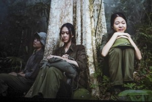 Phim Bình minh đỏ: Câu chuyện xúc động về những nữ chiến sĩ lái xe