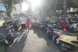 Các bãi giữ xe đã hết hạn giấy phép ở Nha Trang: Phải chấm dứt hoạt động