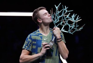 Paris Masters: Hành trình tuyệt vời của tay vợt trẻ Holger Rune