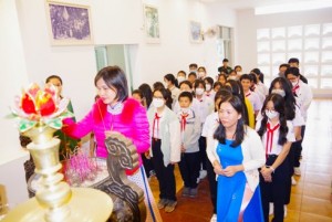 Bộ Chỉ huy Quân sự tỉnh Khánh Hòa đón hơn 2.000 học sinh đến tham quan