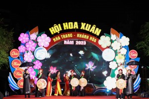 19 đội tham gia Liên hoan hát dân ca - nhạc cổ TP. Nha Trang