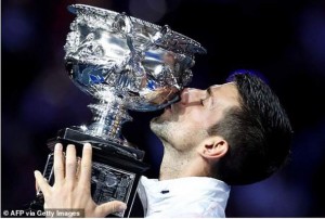 Vô địch Australian Open: Djokovic bước vào ngôi đền huyền thoại