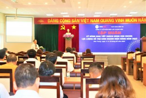 PC Khánh Hòa tập huấn kỹ năng giao tiếp khách hàng năm 2023
