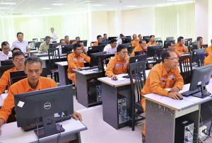 PC Khánh Hòa kiểm tra sát hạch nghề cho 400 công nhân
